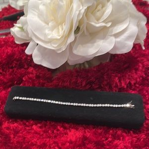 Diamonique 7 1/2” Tennis Bracelet in Sterling Silver